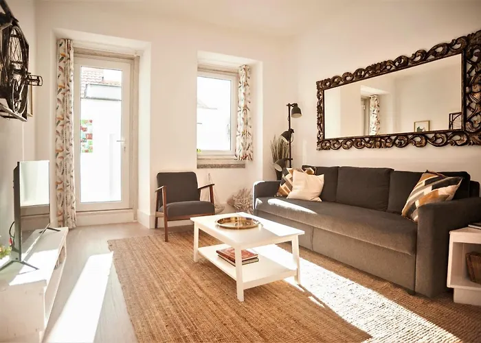 My Fair Lisbon - Apartment Principe Real With Terrace